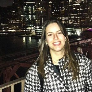 Meet your Posher, Patrícia